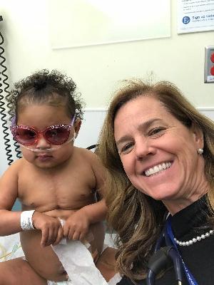 Kaedra and Faith in clinic 'oesunshine sparkle'